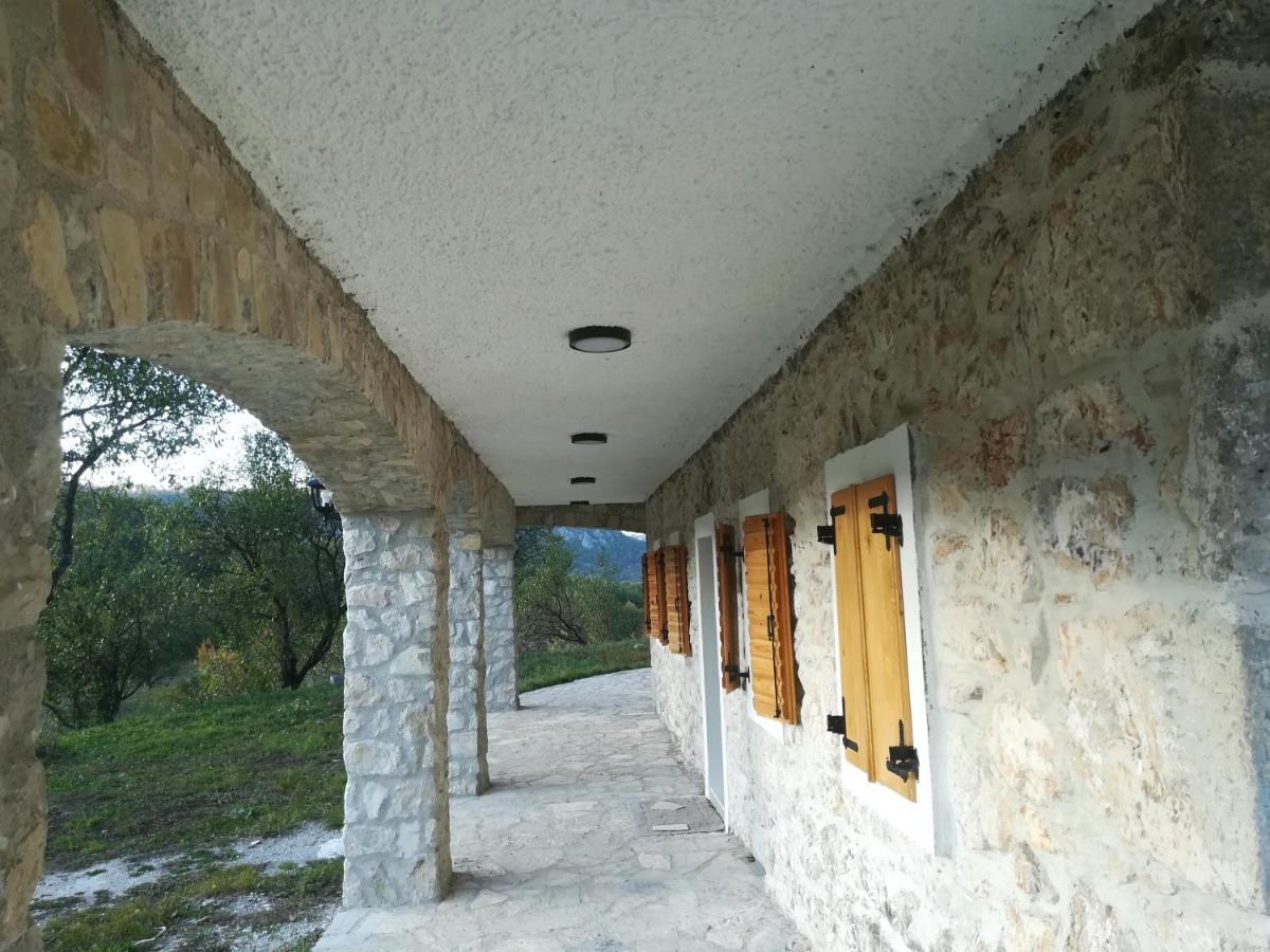 Vignjista Hotell Plužine Exteriör bild