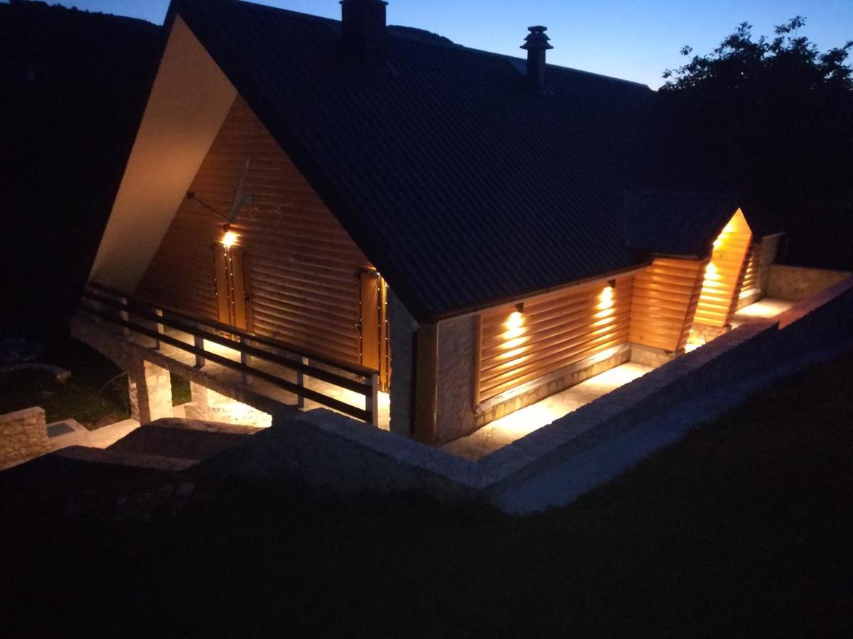Vignjista Hotell Plužine Exteriör bild
